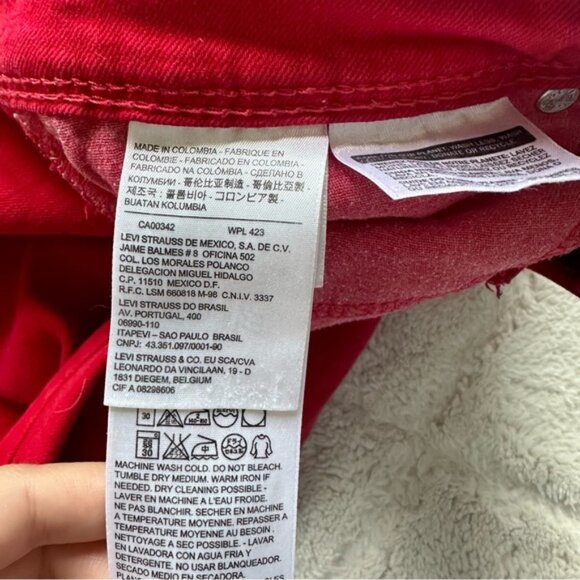 Levi's | Coral Red Denim Curve Low Rise Skinny Jeans | Size 5/27 - Picture 6 of 11